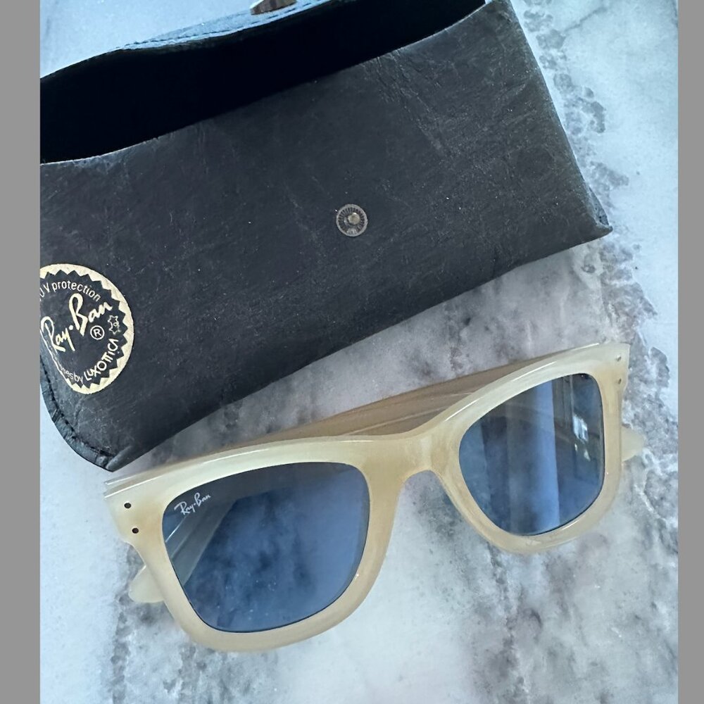 RAY-BAN WAYFARER REVERSE Sunglasses Beige Blue Size 6780/72 50 22 145 2N NEW BOX